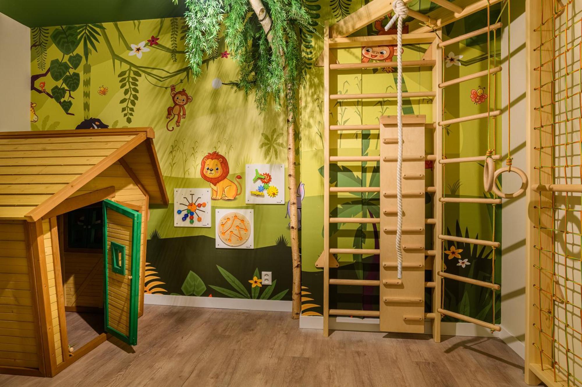 Summio Parc Aquadelta Hotel Броунисе Стая снимка